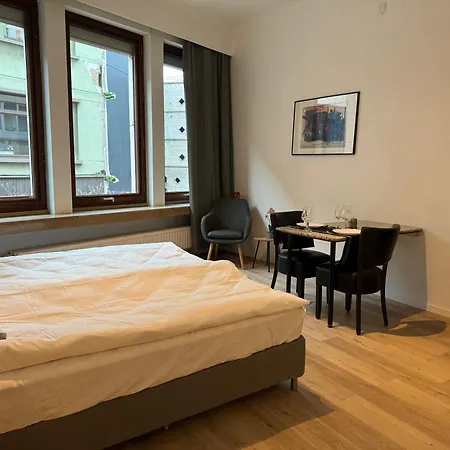 Two Bedroom Loft In The City Center By The Meir Antwerp Exterior photo