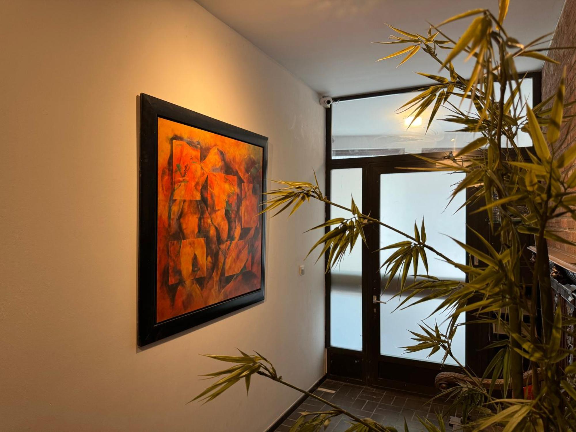Two Bedroom Loft In The Center By The Meir Apartment