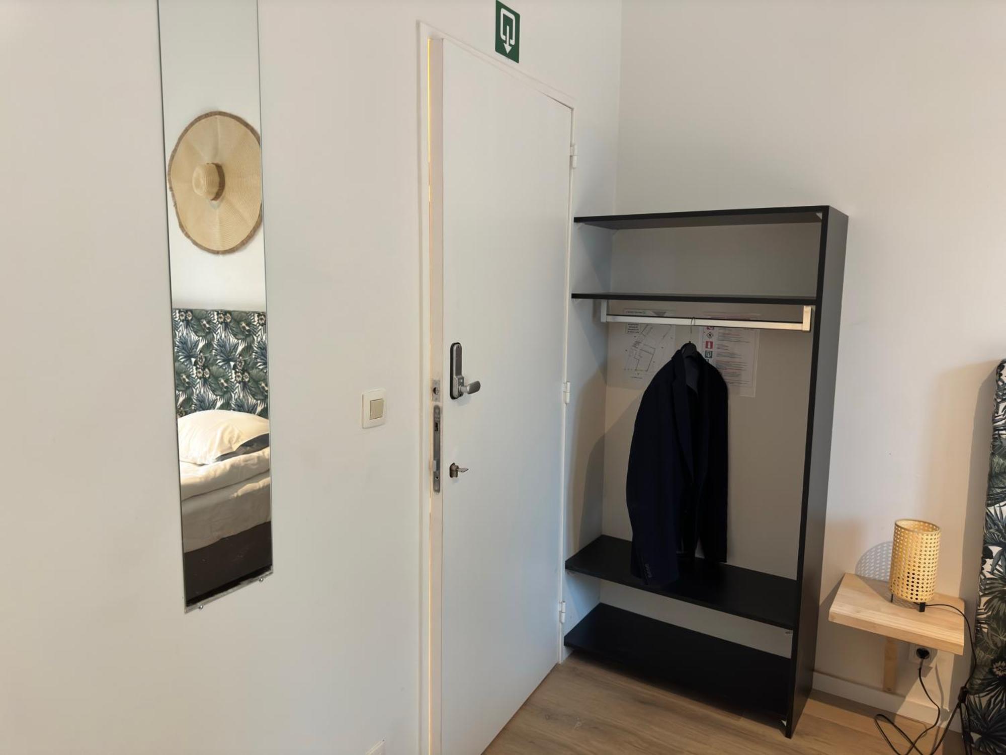 Apartment Two Bedroom Loft In The Center By The Meir Antwerp