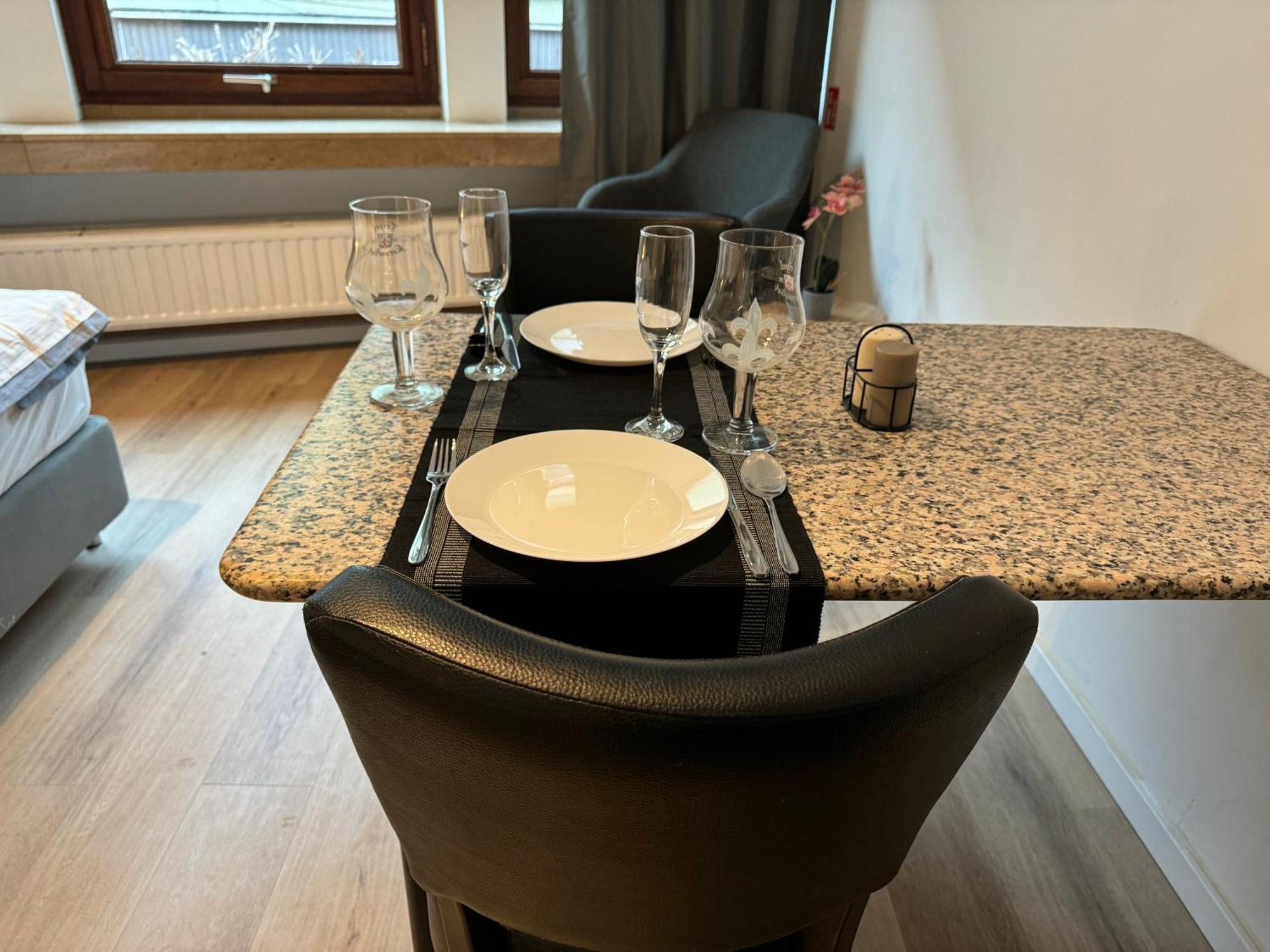 Two Bedroom Loft In The Center By The Meir * Antwerp